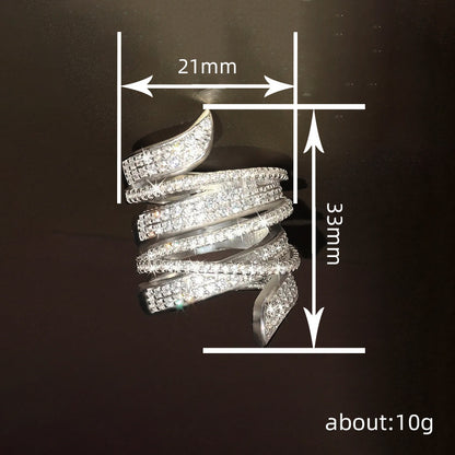 Romanttinen Sormus erityisiin hetkiin