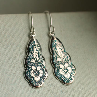 Kaunis Sormus ainutlaatuisella tyylillä