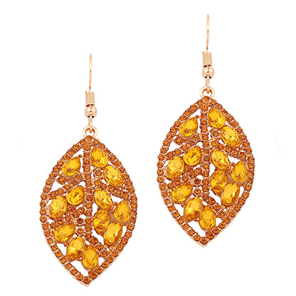 Kaunis Korvarengas ainutlaatuisella tyylillä