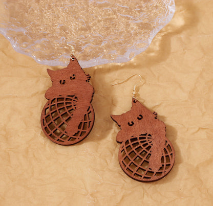 Käsintehty vintage Korvarengas