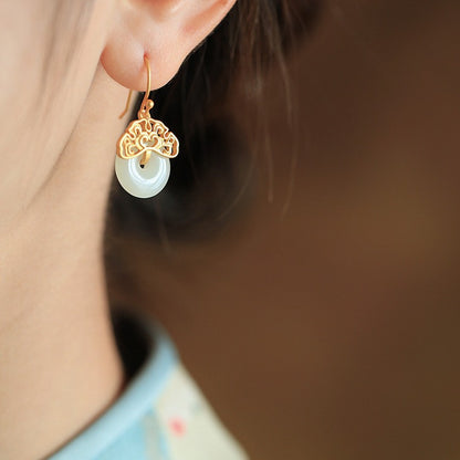 Romanttinen Kulta Korvarengas erityisiin hetkiin