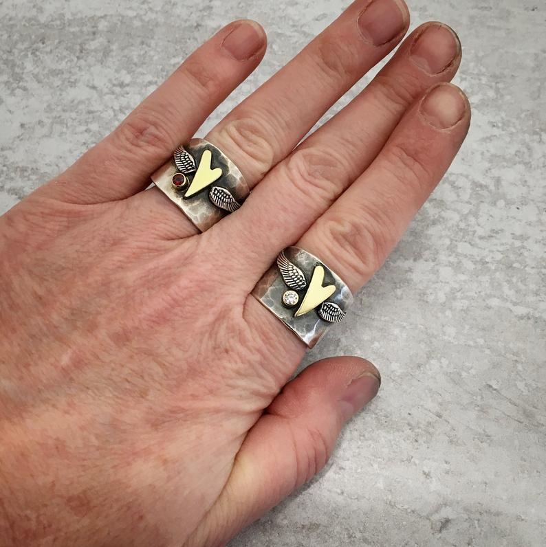 Romanttinen Sormus erityisiin hetkiin