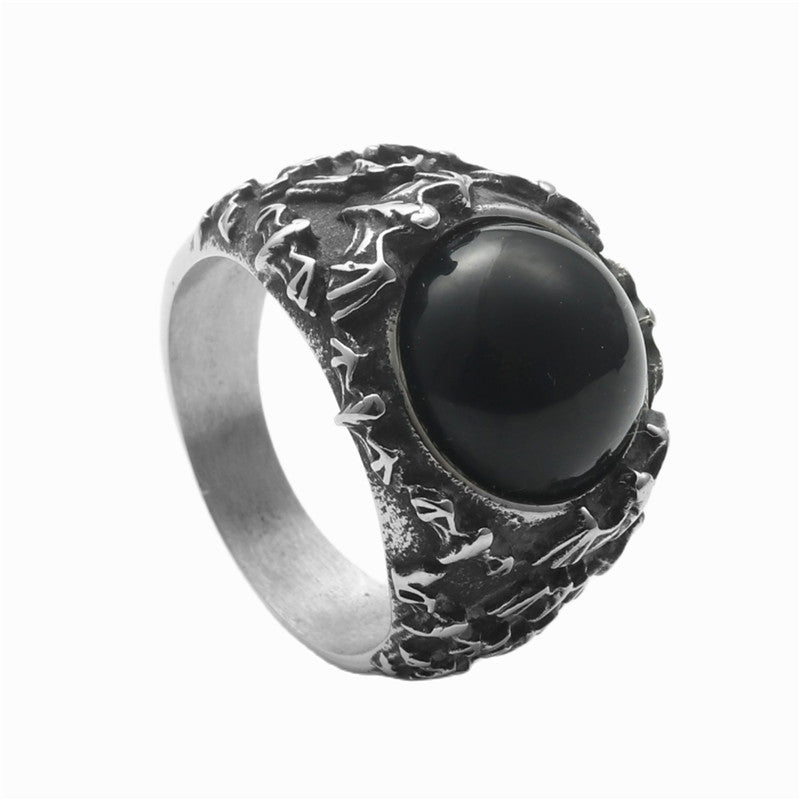 Kaunis Sormus ainutlaatuisella tyylillä