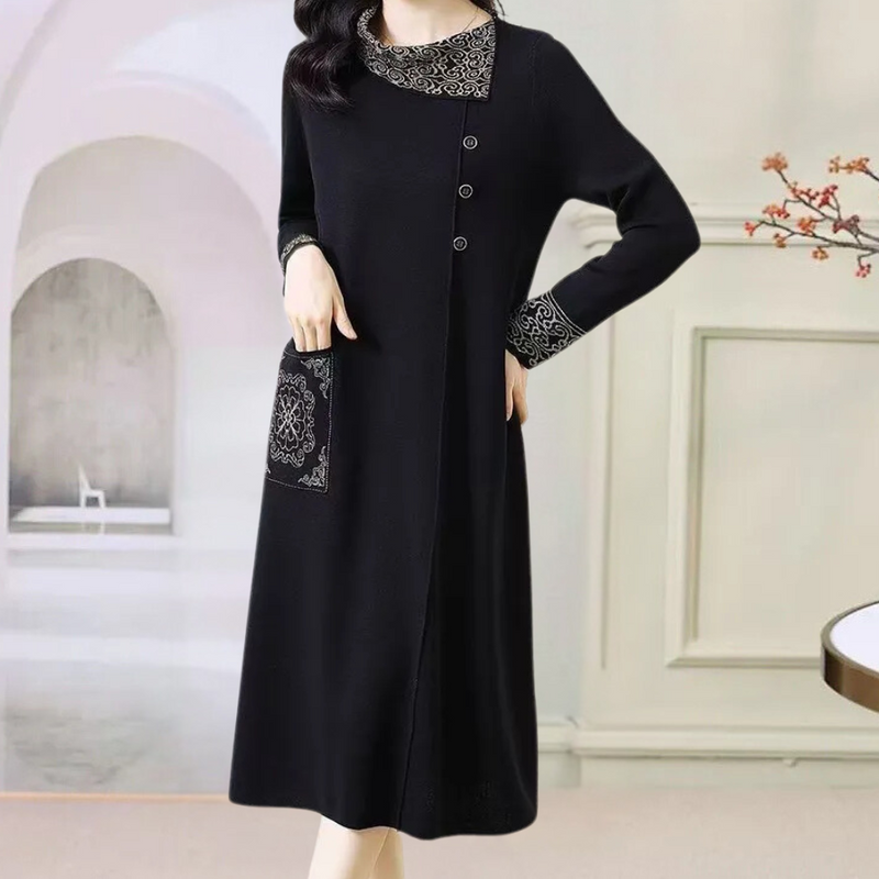 Beautifully Crafted Dress in a Classic Style