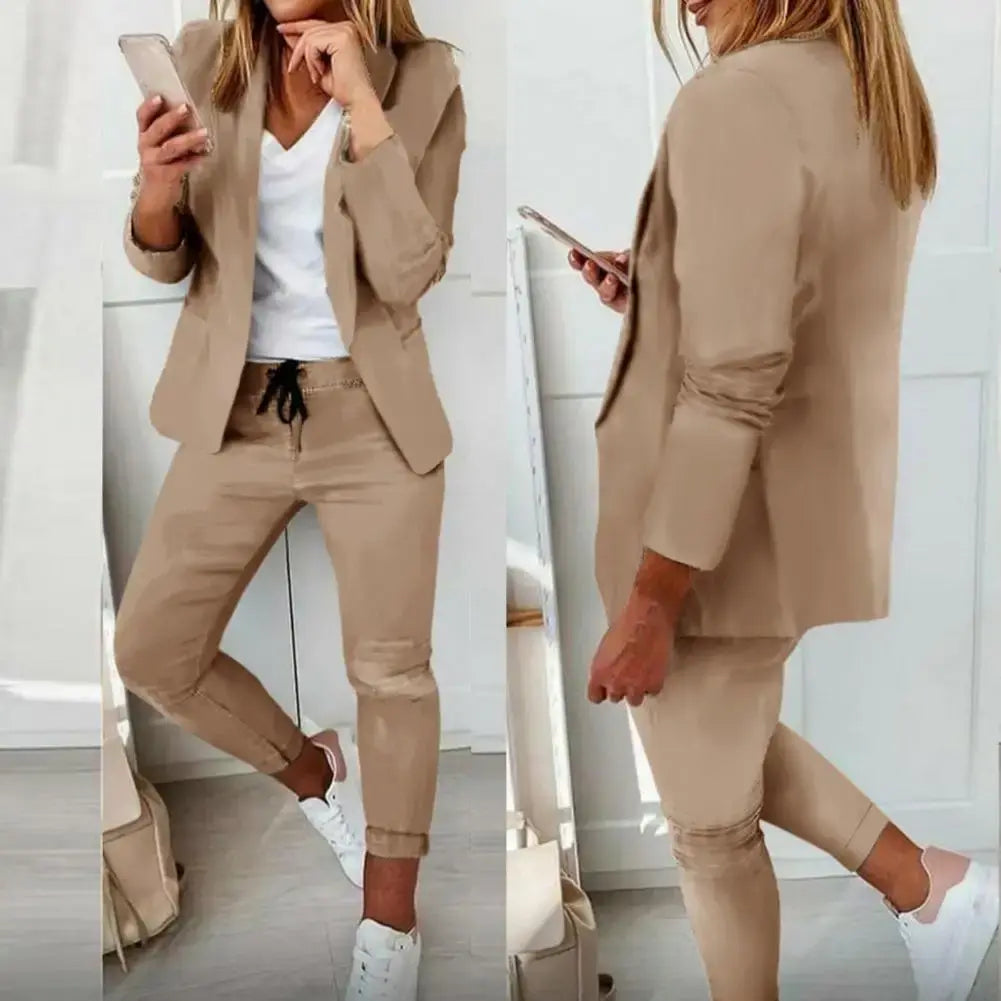 Effortlessly Elegant Garment with a Timeless Design