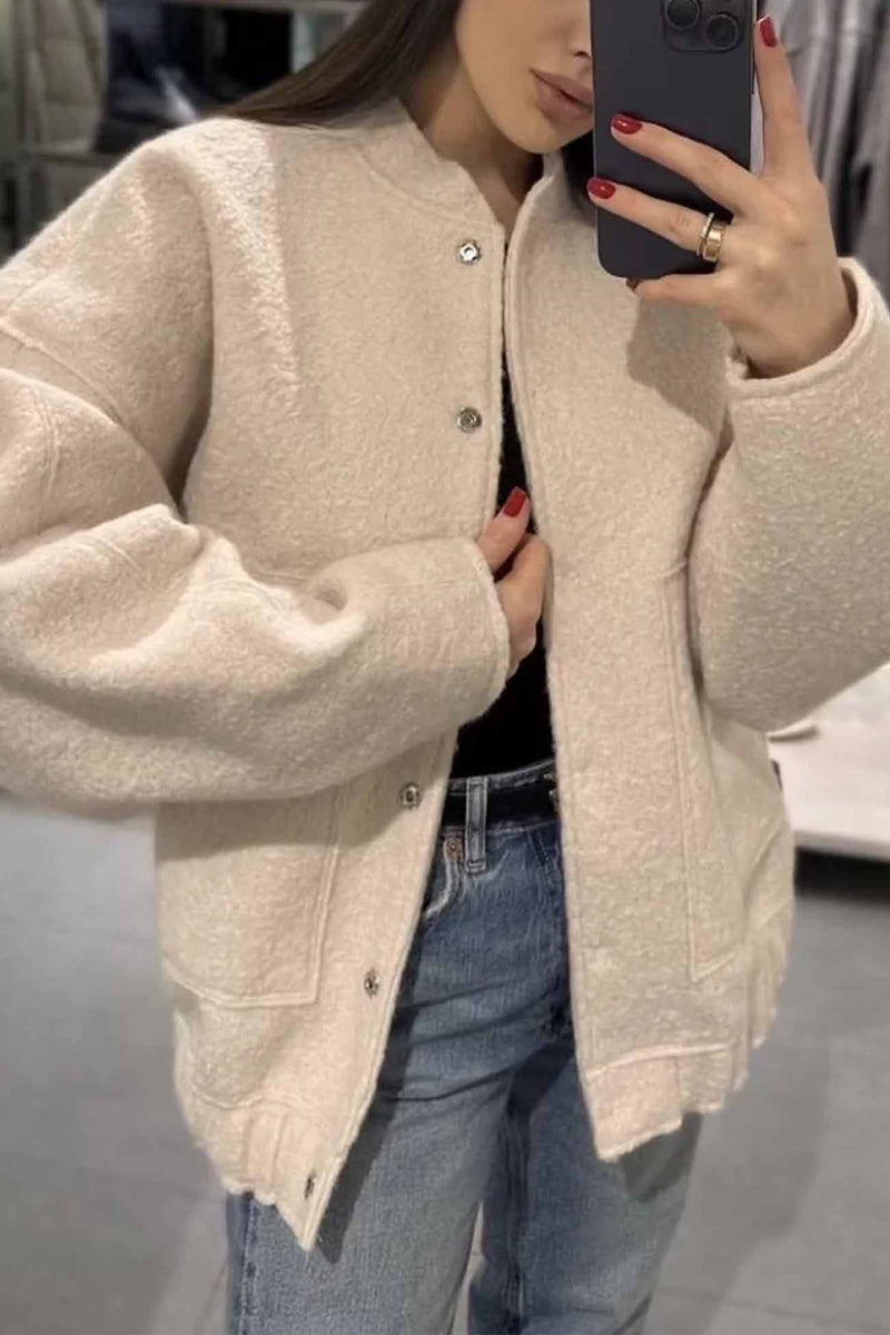Polished Jacket with an Effortless Classic Look