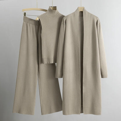 Effortlessly Elegant Garment with a Timeless Design