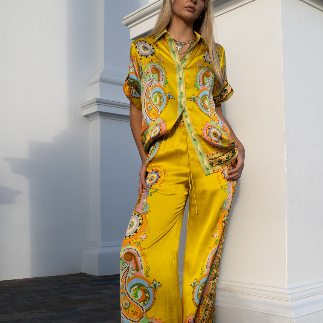 Sophisticated Garment with a Clean Classic Look