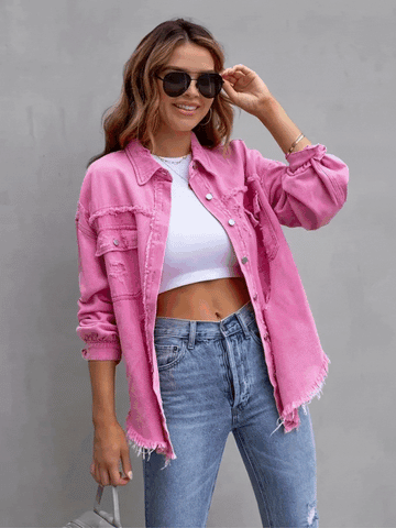 Well Tailored Jacket with a Graceful Silhouette