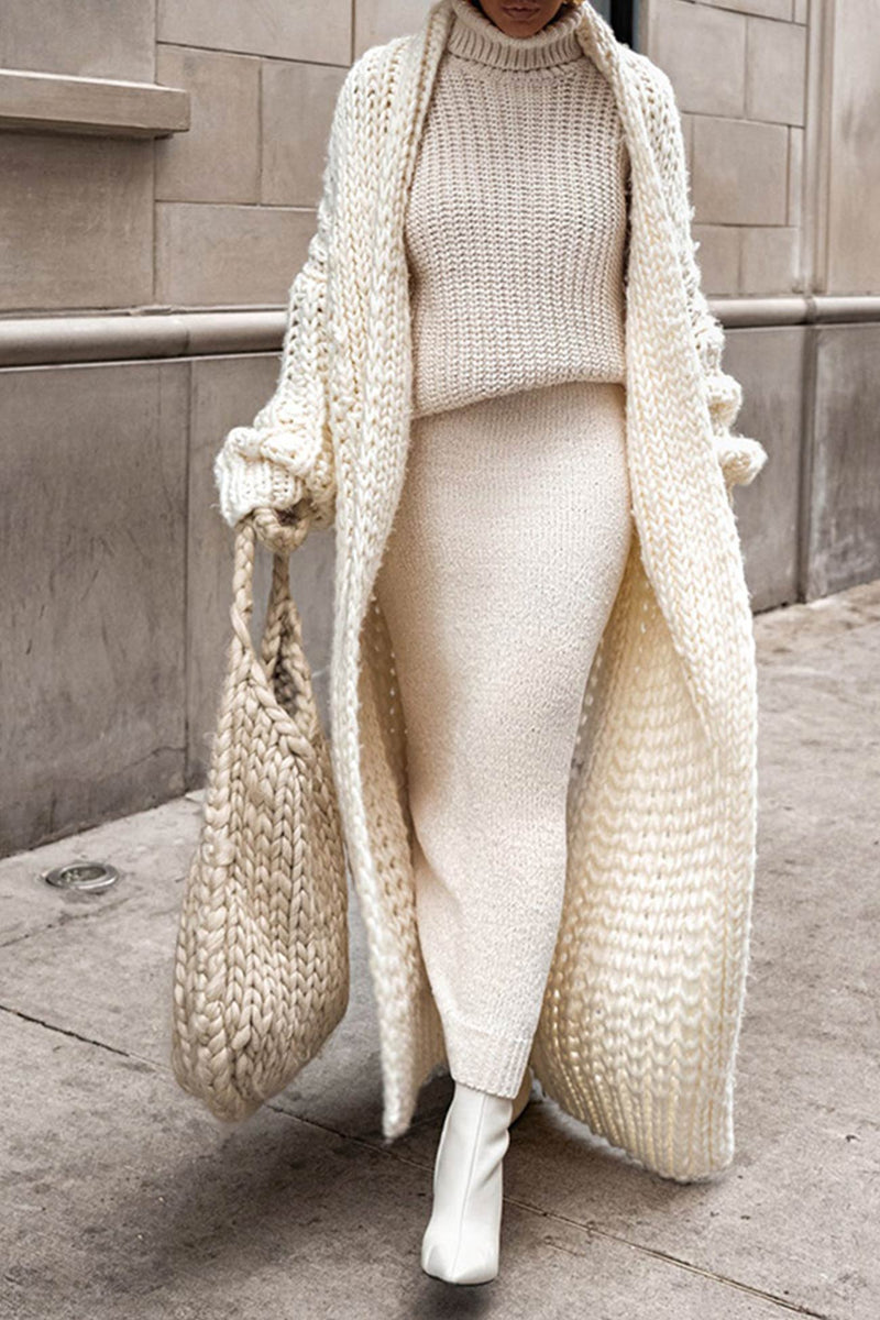 Classic Vintage Cardigan with a Flattering Fit