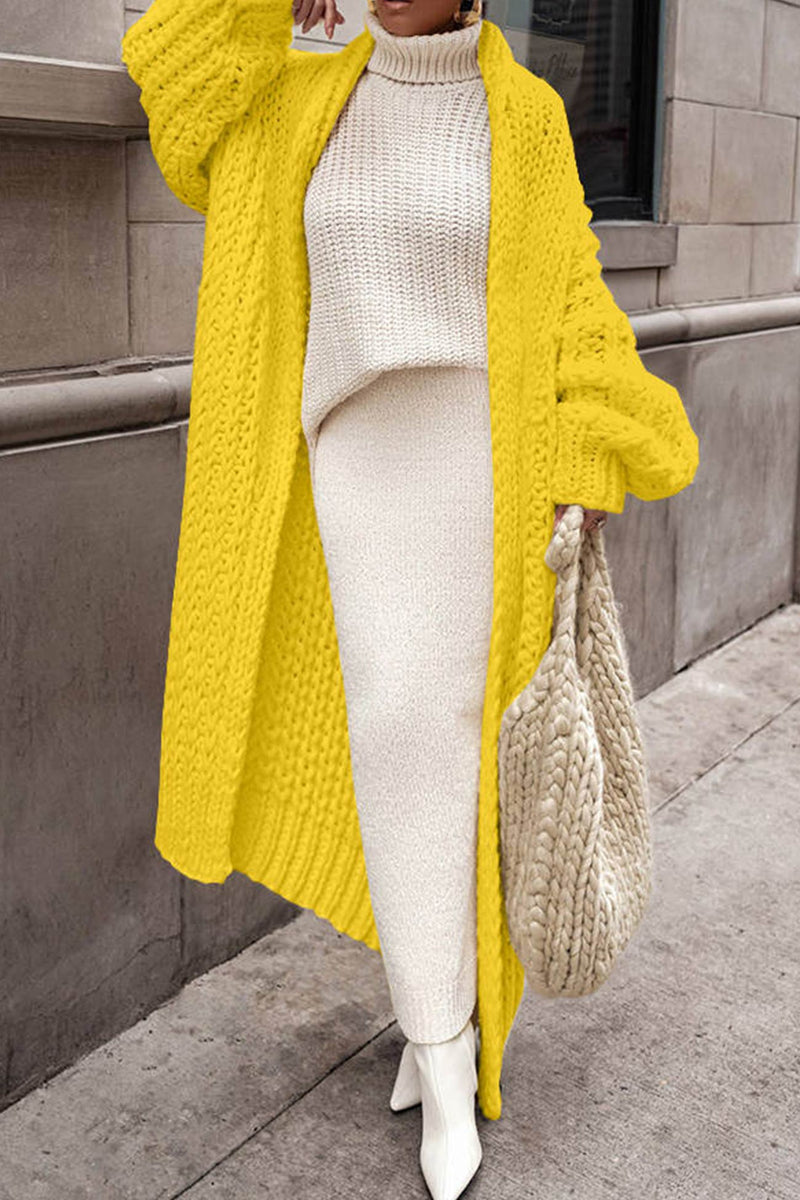 Classic Vintage Cardigan with a Flattering Fit