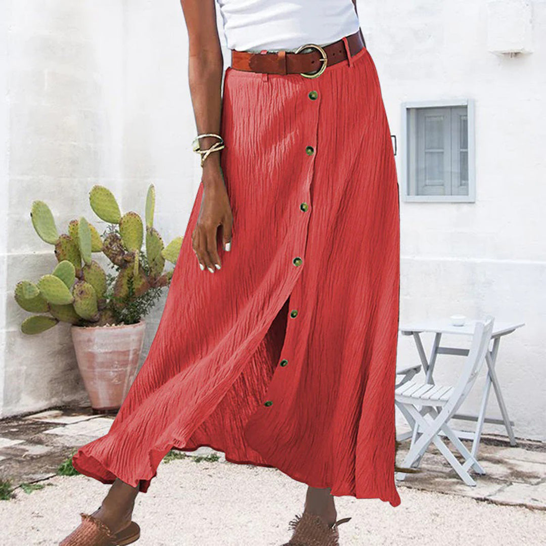 Beautifully Finished Garment in a Timeless Design