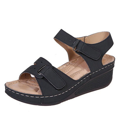 Chic Orthopedic Sandals with Unique Design