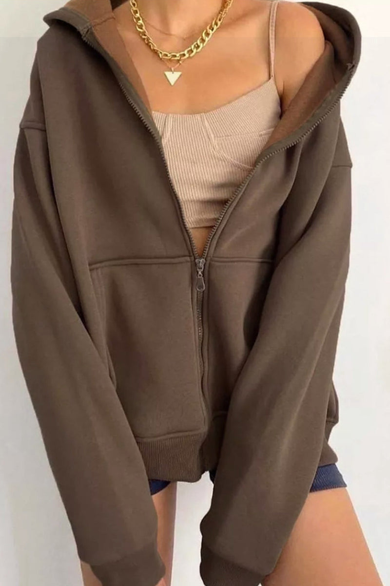 Sophisticated Garment with a Clean Classic Look