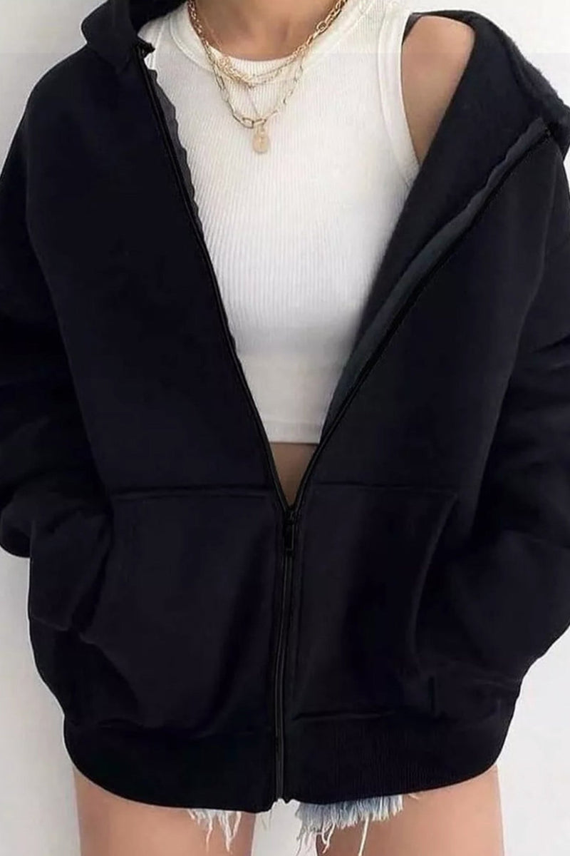 Sophisticated Garment with a Clean Classic Look
