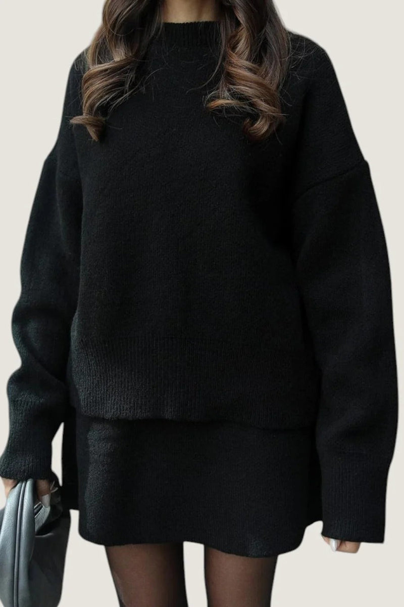 Classic Vintage Sweater with a Flattering Fit