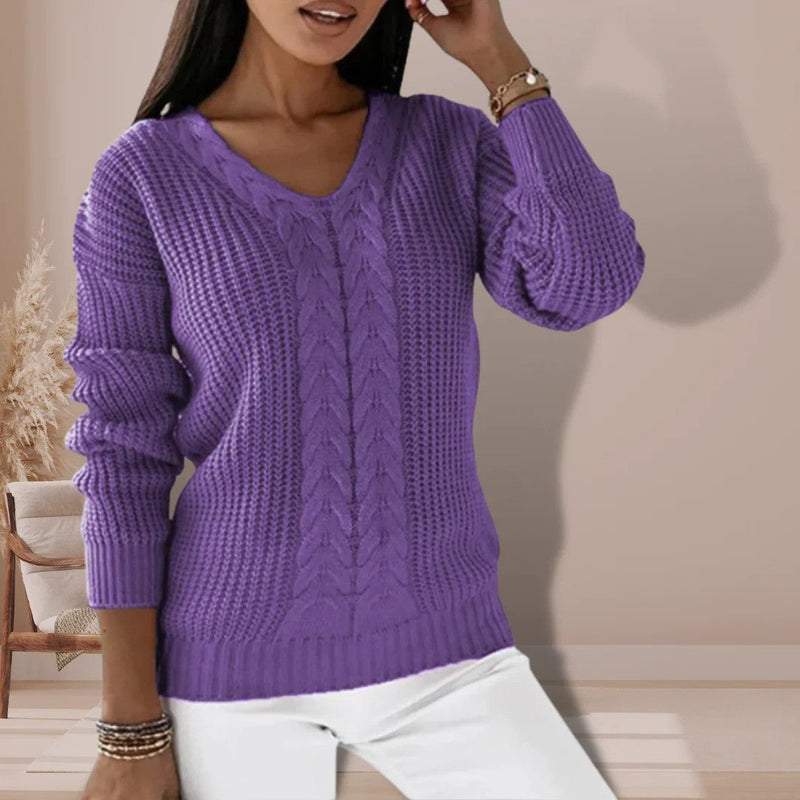 Well Tailored Sweater with a Graceful Silhouette