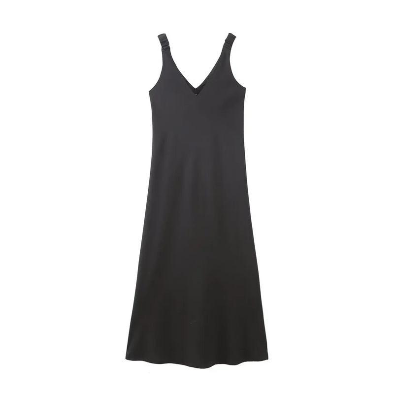 Beautifully Finished Garment in a Timeless Design
