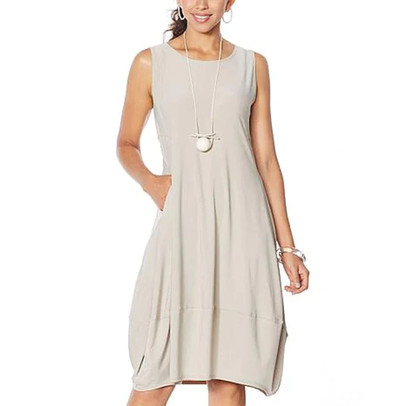 Beautifully Finished Garment in a Timeless Design