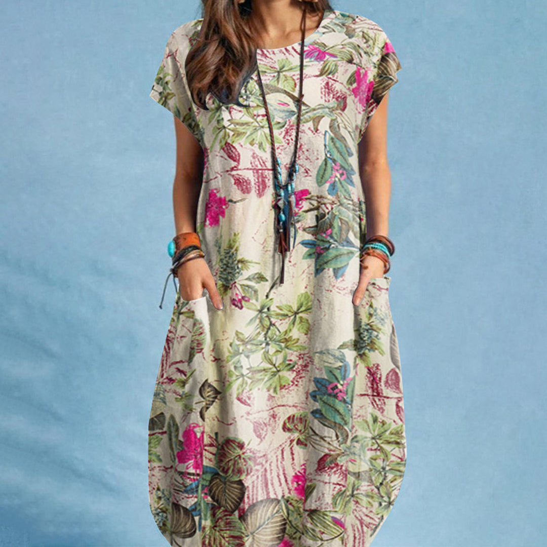 Classic Vintage & Enduringly Stylish Dress