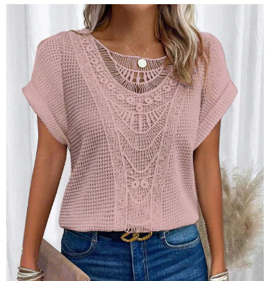 Elegantly Styled Blouse for Everyday Wear
