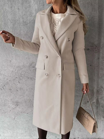 Sophisticated Coat with a Clean Classic Look