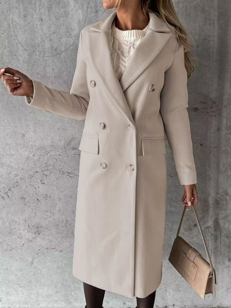 Sophisticated Coat with a Clean Classic Look