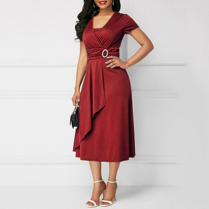 Beautifully Crafted Dress in a Classic Style
