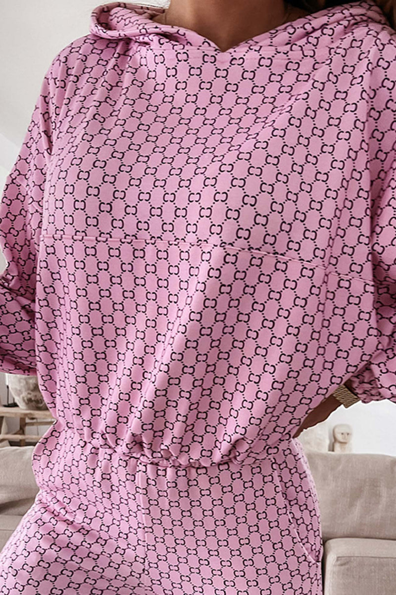 Sophisticated Garment with a Clean Classic Look