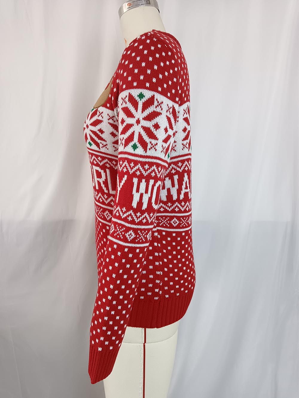 Beautifully Finished Sweater in a Timeless Design