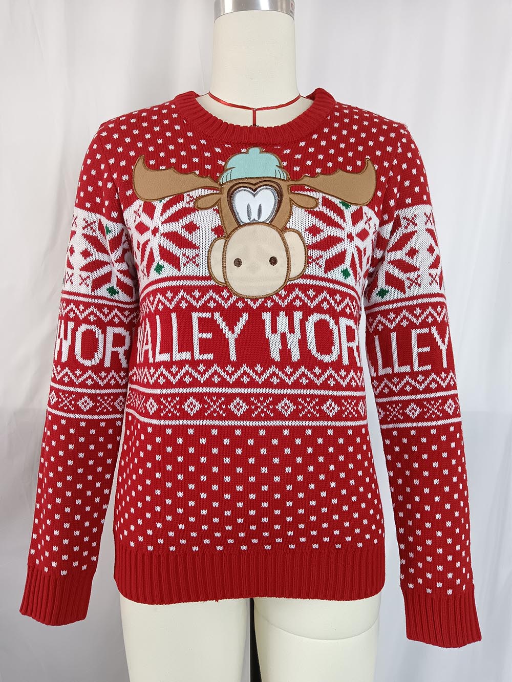 Beautifully Finished Sweater in a Timeless Design