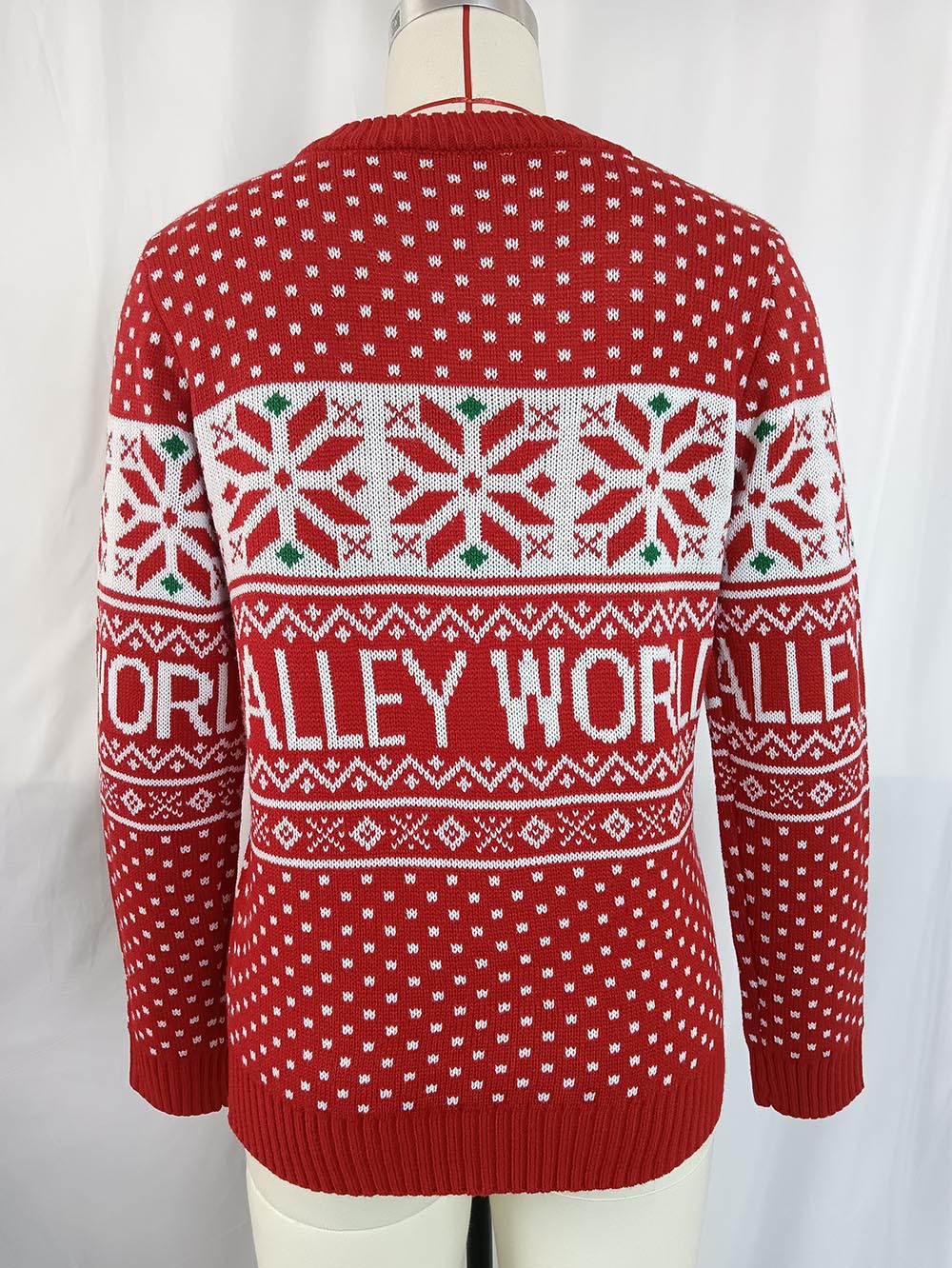 Beautifully Finished Sweater in a Timeless Design
