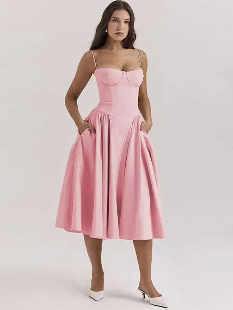 Effortlessly Elegant Dress with a Timeless Design