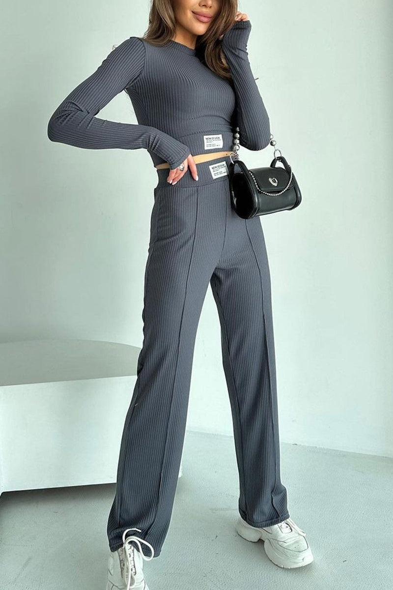 Beautifully Finished Pants in a Timeless Design