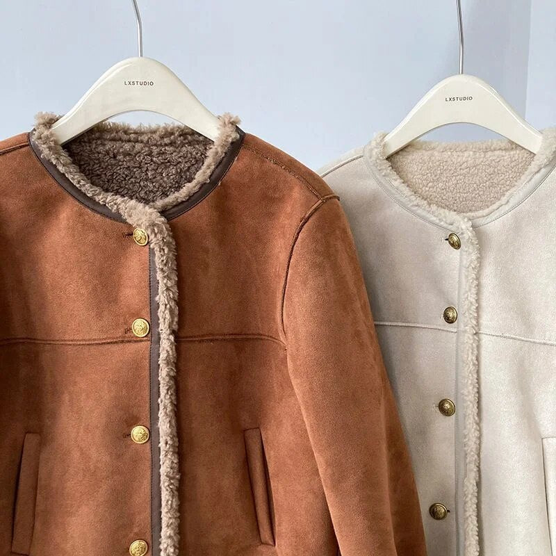 Gracefully Styled Jacket for Any Occasion