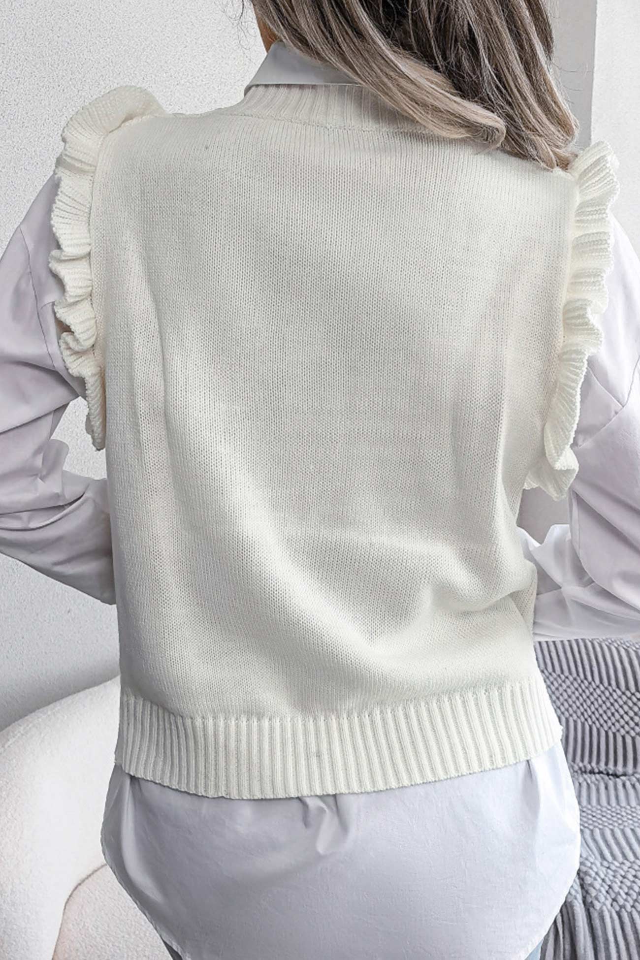 Polished Sweater with an Effortless Classic Look