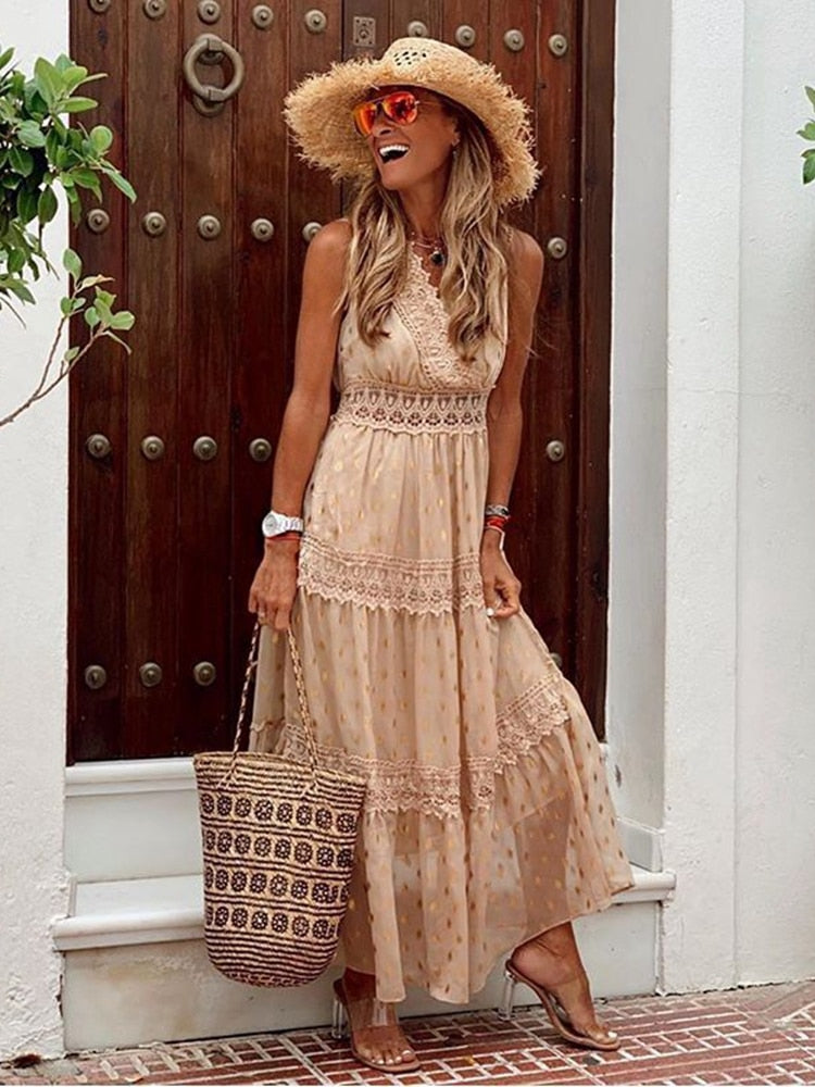 Classic Vintage & Enduringly Stylish Dress