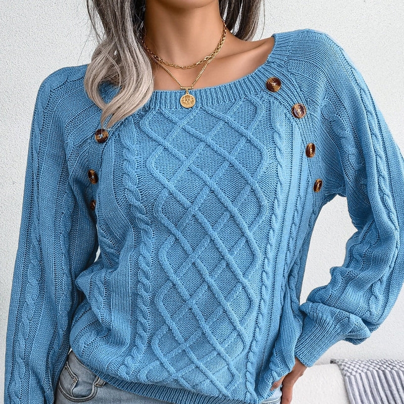 Well Tailored Sweater with a Graceful Silhouette