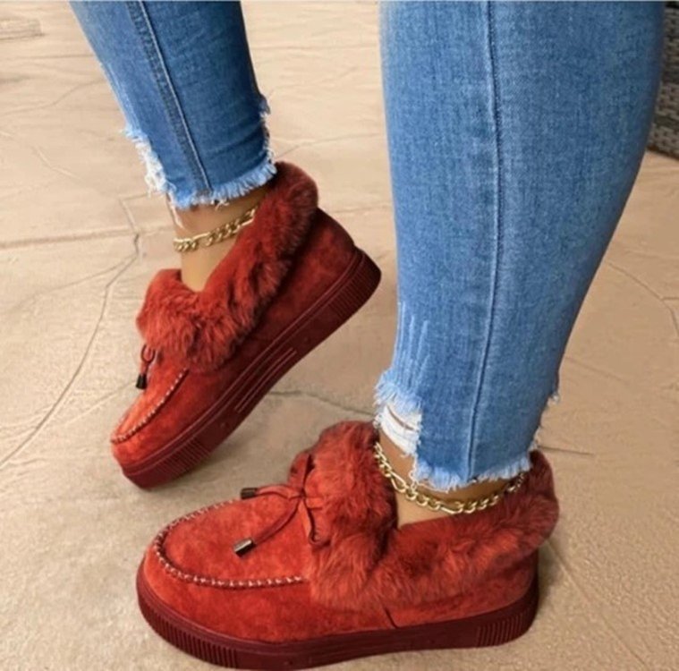 Graceful Orthopedic Boots for Modern Look