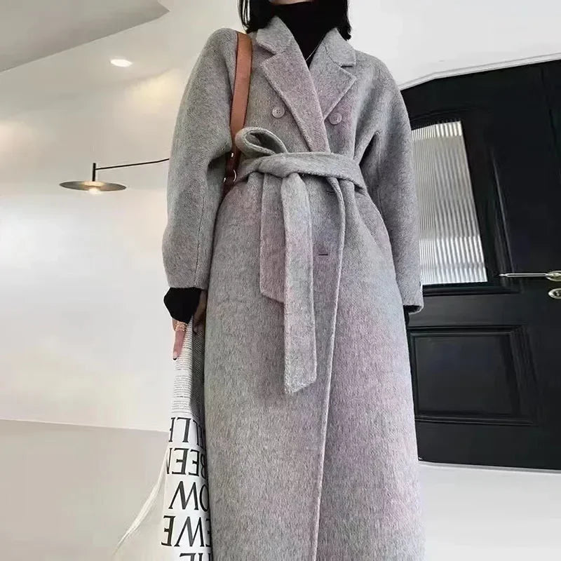 Beautifully Crafted Coat in a Classic Style