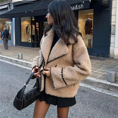 Polished Jacket with an Effortless Classic Look