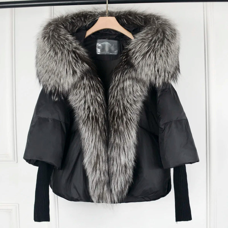 Effortlessly Elegant Jacket with a Timeless Design