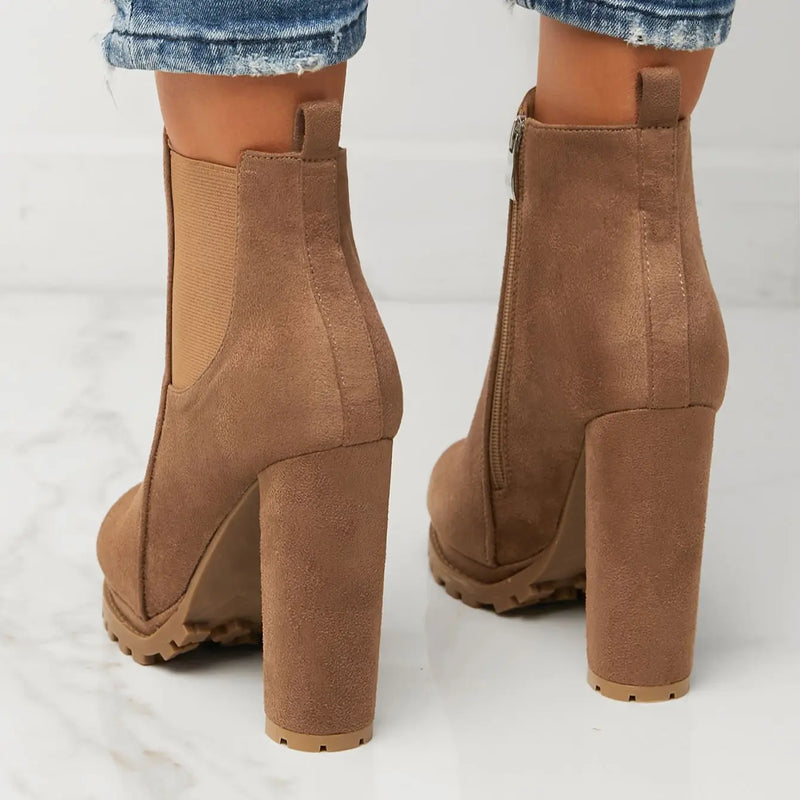 Comfortable Orthopedic Boots for Daily Wear