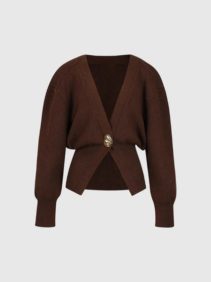 Effortlessly Elegant Sweater with a Timeless Design