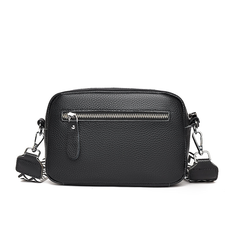 Elegantly Styled Bag for Everyday Wear