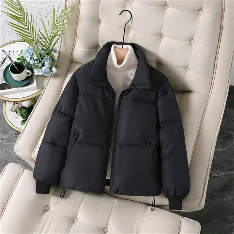 Well Tailored Jacket with a Graceful Silhouette