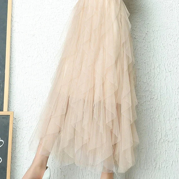 Gracefully Styled Garment for Any Occasion