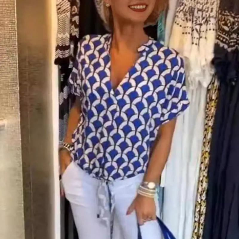 Elegantly Styled Blouse for Everyday Wear