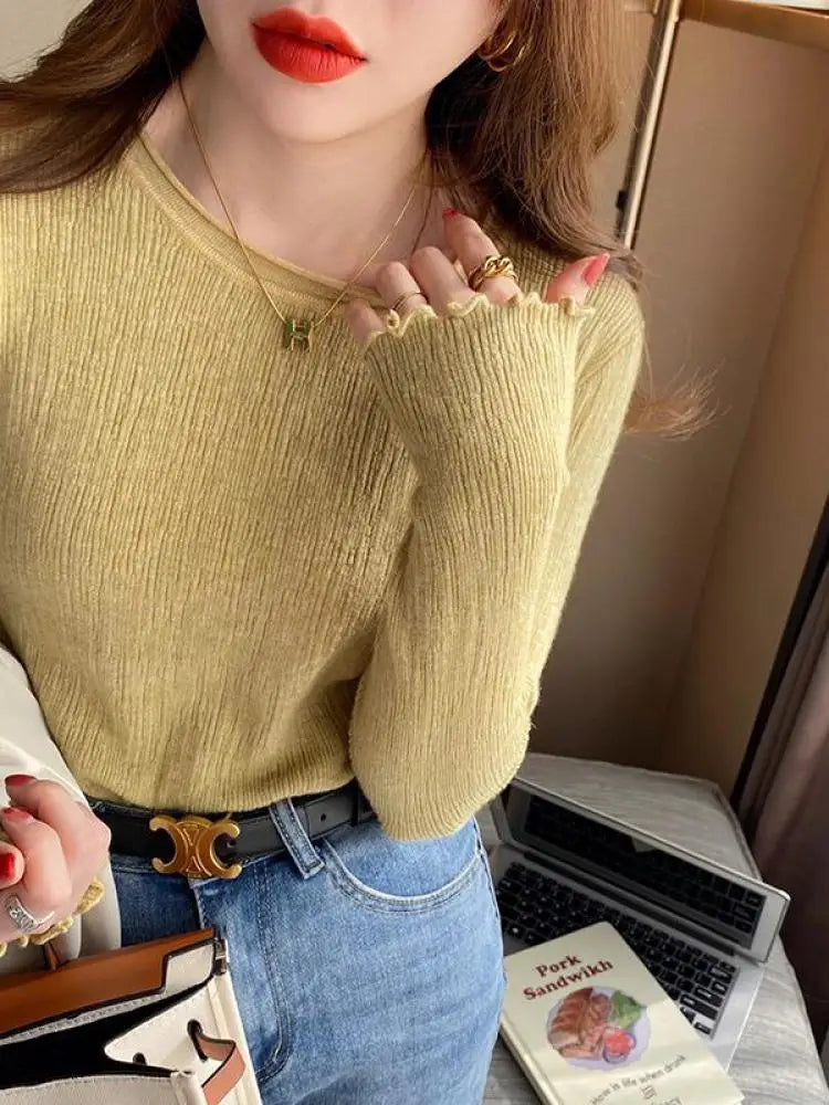 Classic Vintage & Enduringly Stylish Blouse