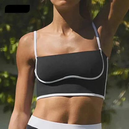 Well Tailored Top with a Graceful Silhouette